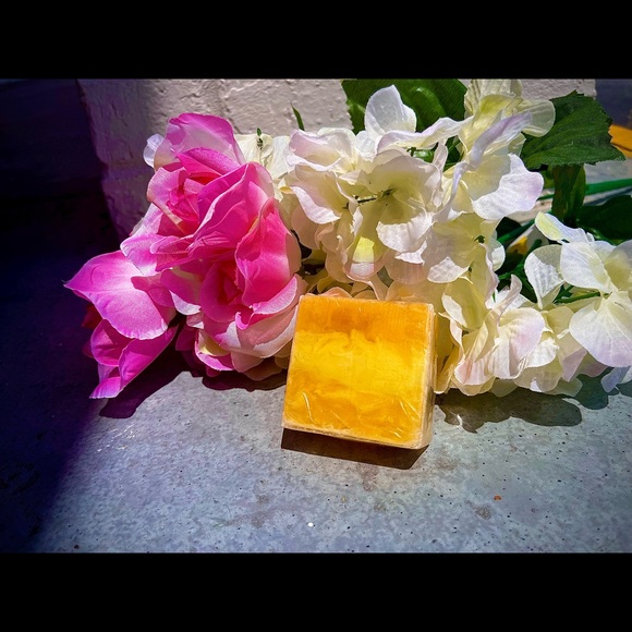 Ginseng Yoni Soap (3.5 oz) - Picture 1 of 1